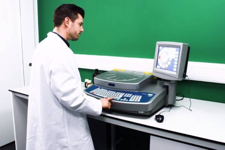 Técnica EDXRF Banner - Paralab distribuye equipo de Fluorescencia de rayos-X por Energía Dispersiva en España.